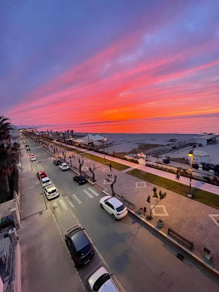 La Baia Di Ulisse Villa เวเนติโค ภายนอก รูปภาพ