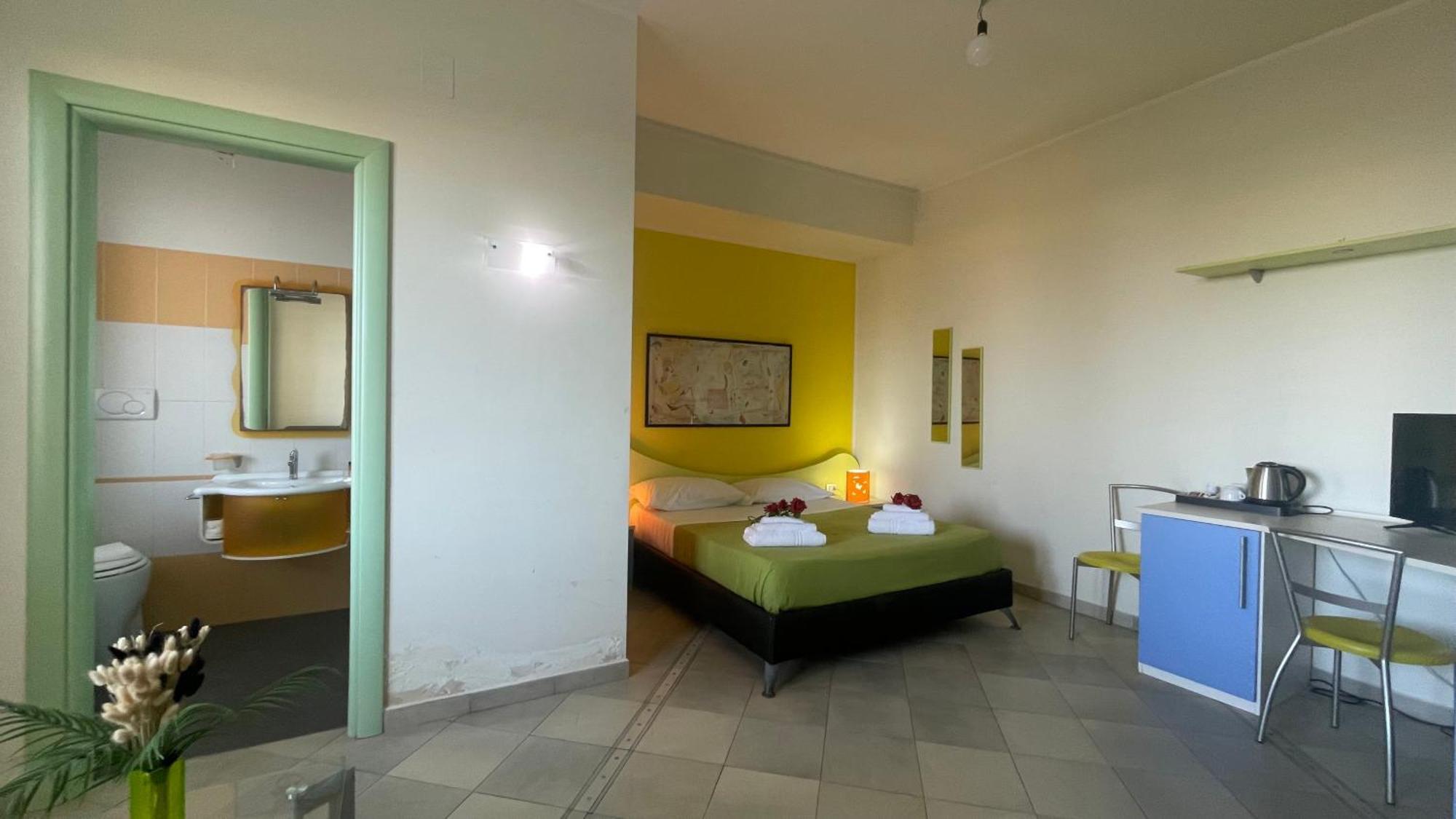 La Baia Di Ulisse Villa เวเนติโค ภายนอก รูปภาพ